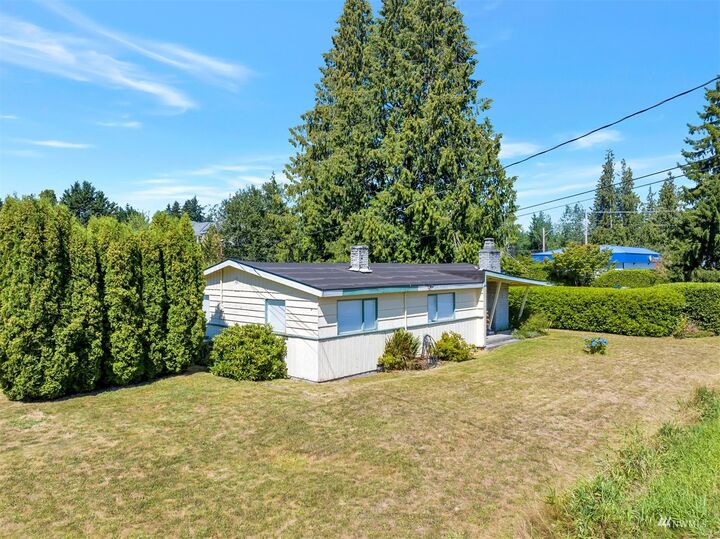 Property Photo:  16420  7th Place W  WA 98037 