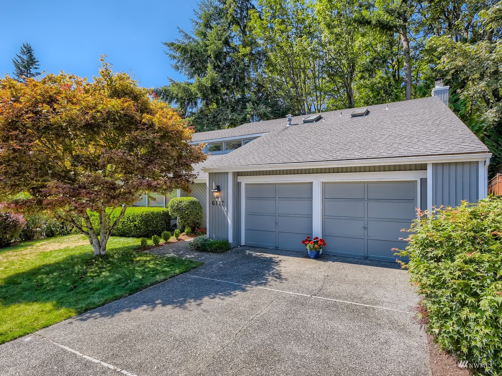 Property Photo: 6117 147th Avenue SE WA 98006