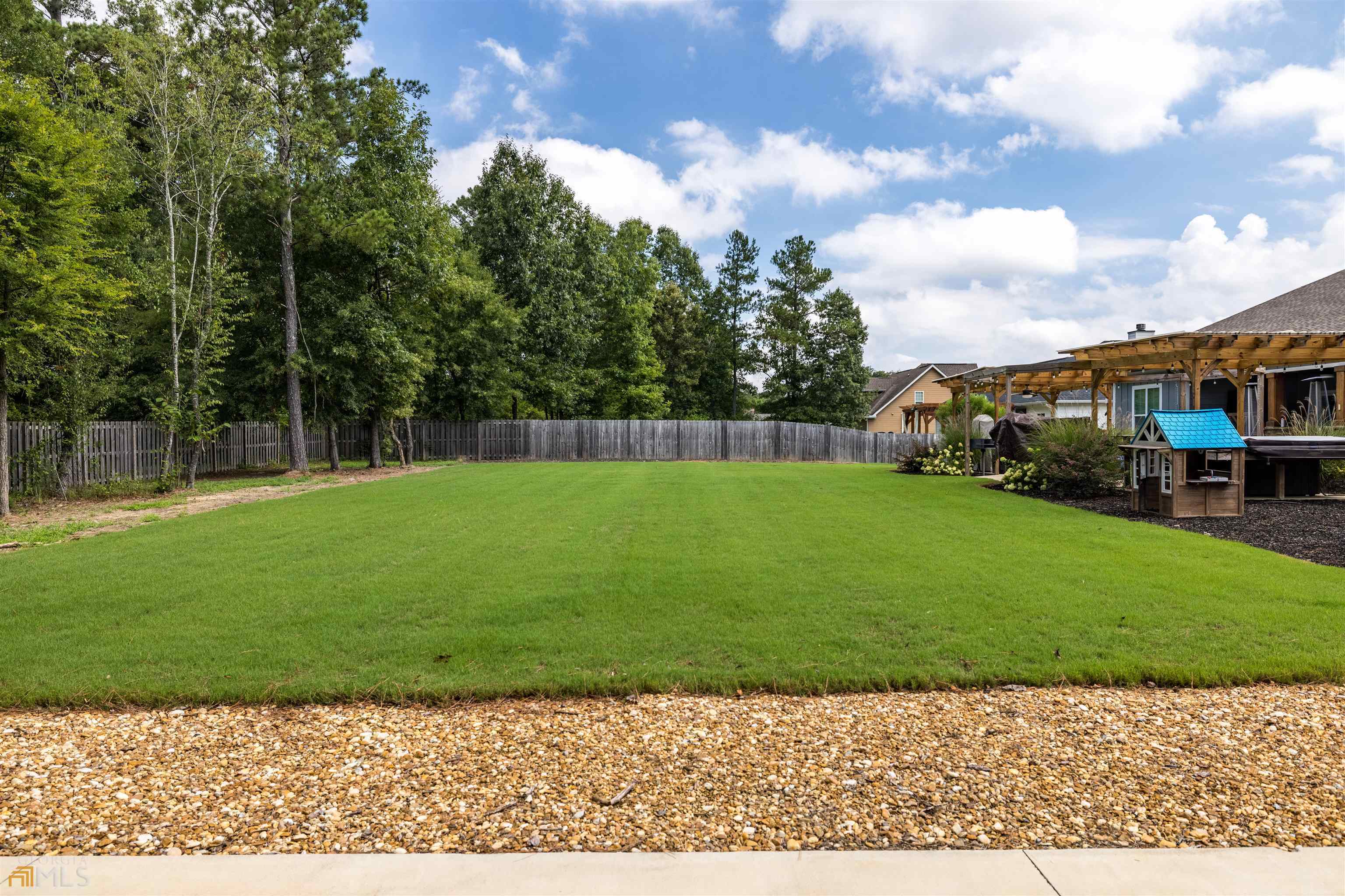 Property Photo: 3 Pippin Place NE GA 30165