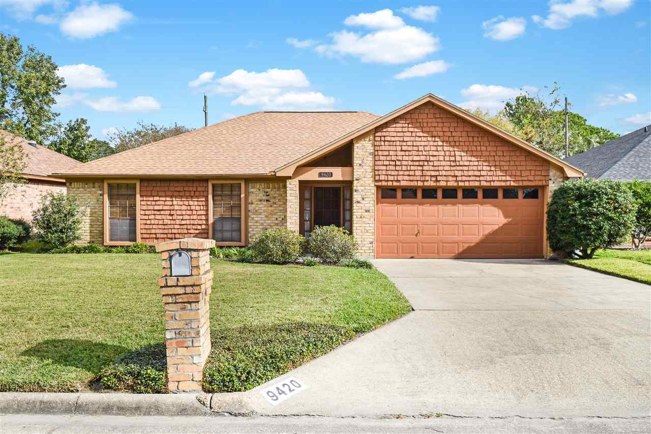 Property Photo:  9420 Crossmeadow Dr.  TX 77706 