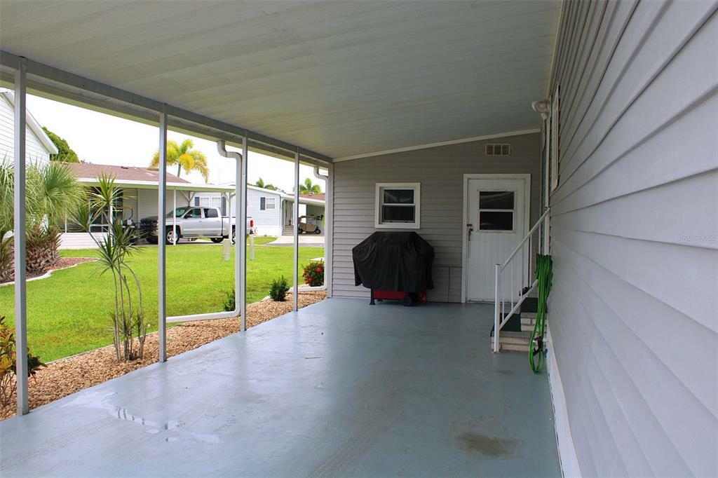 Property Photo:  1000 Kings Highway 129  FL 33980 