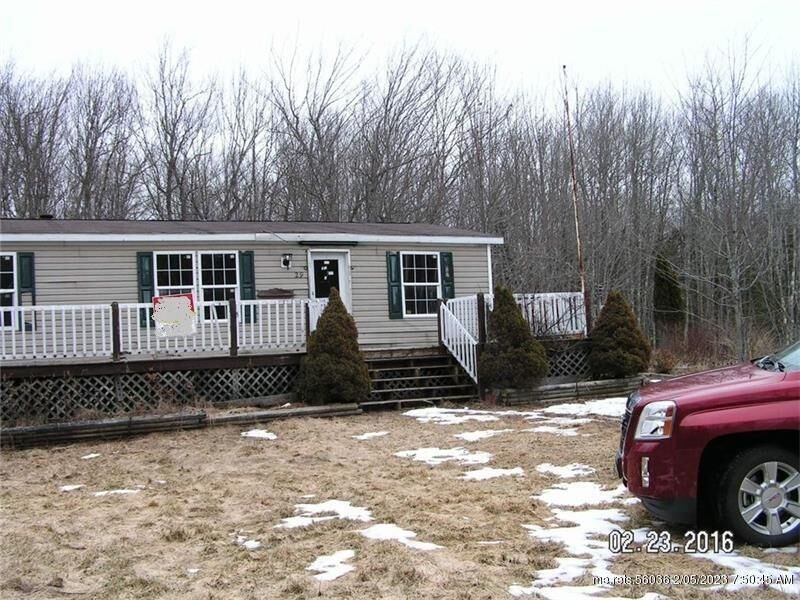Property Photo:  29 Frankfort Road  ME 04915 