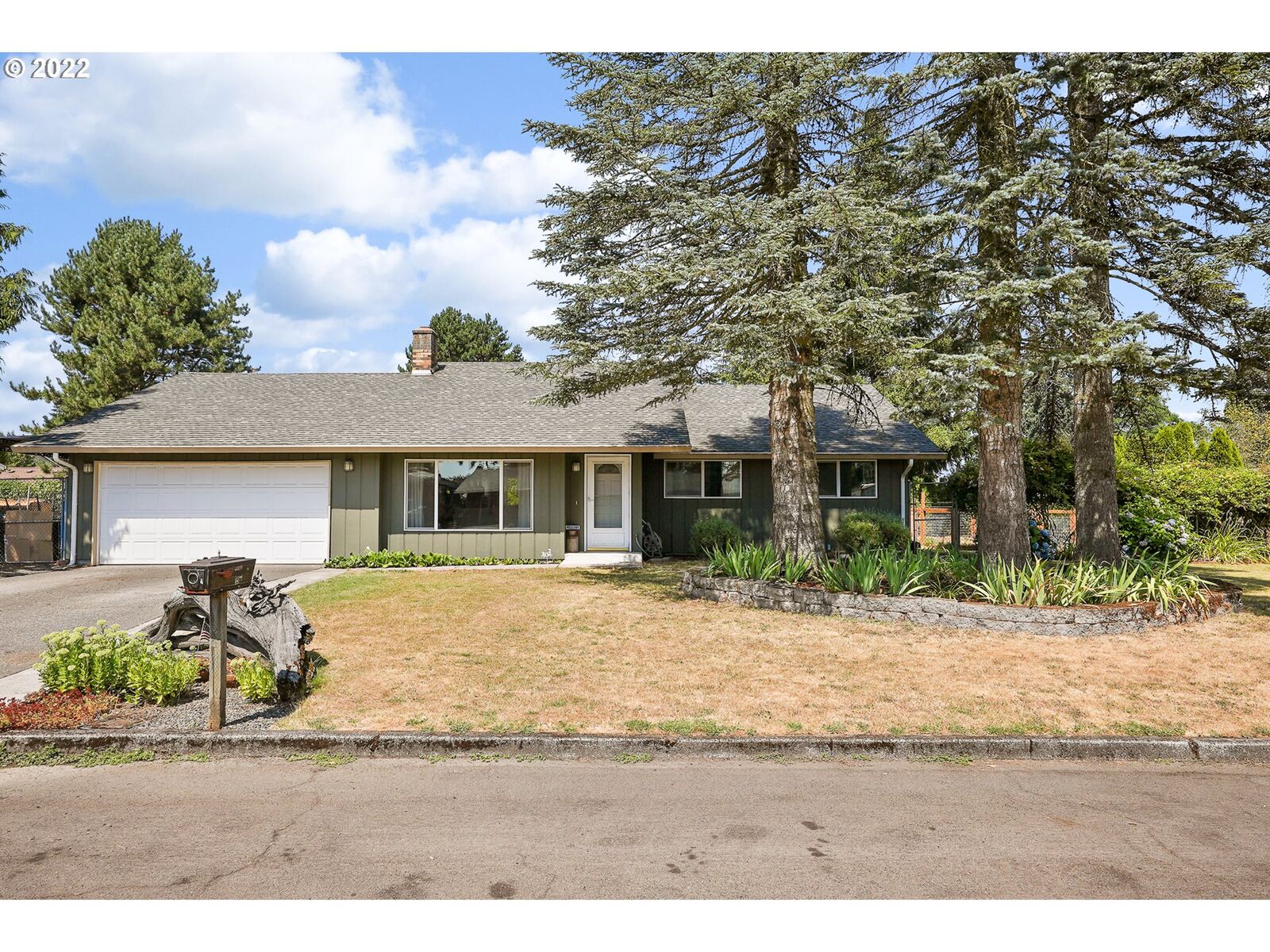 Property Photo: 8500 NE 61st St WA 98662