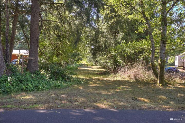 Property Photo: 503 Quinault Avenue SE WA 98569