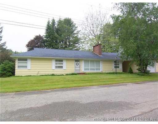 Property Photo: 6 Alec Street ME 04240