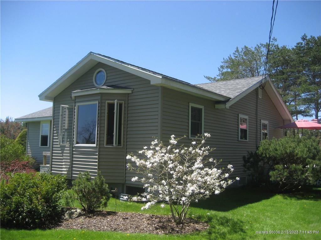 Property Photo:  266 Atlantic Highway  ME 04864 