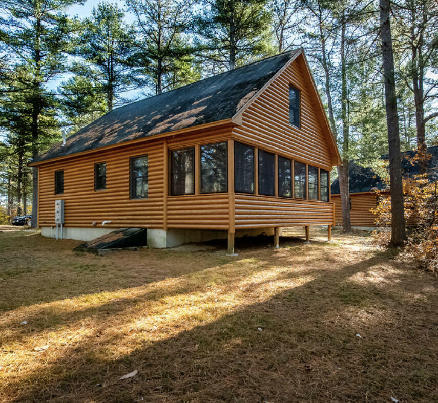 Property Photo:  4 Log Cabin Lane 8  ME 04076 