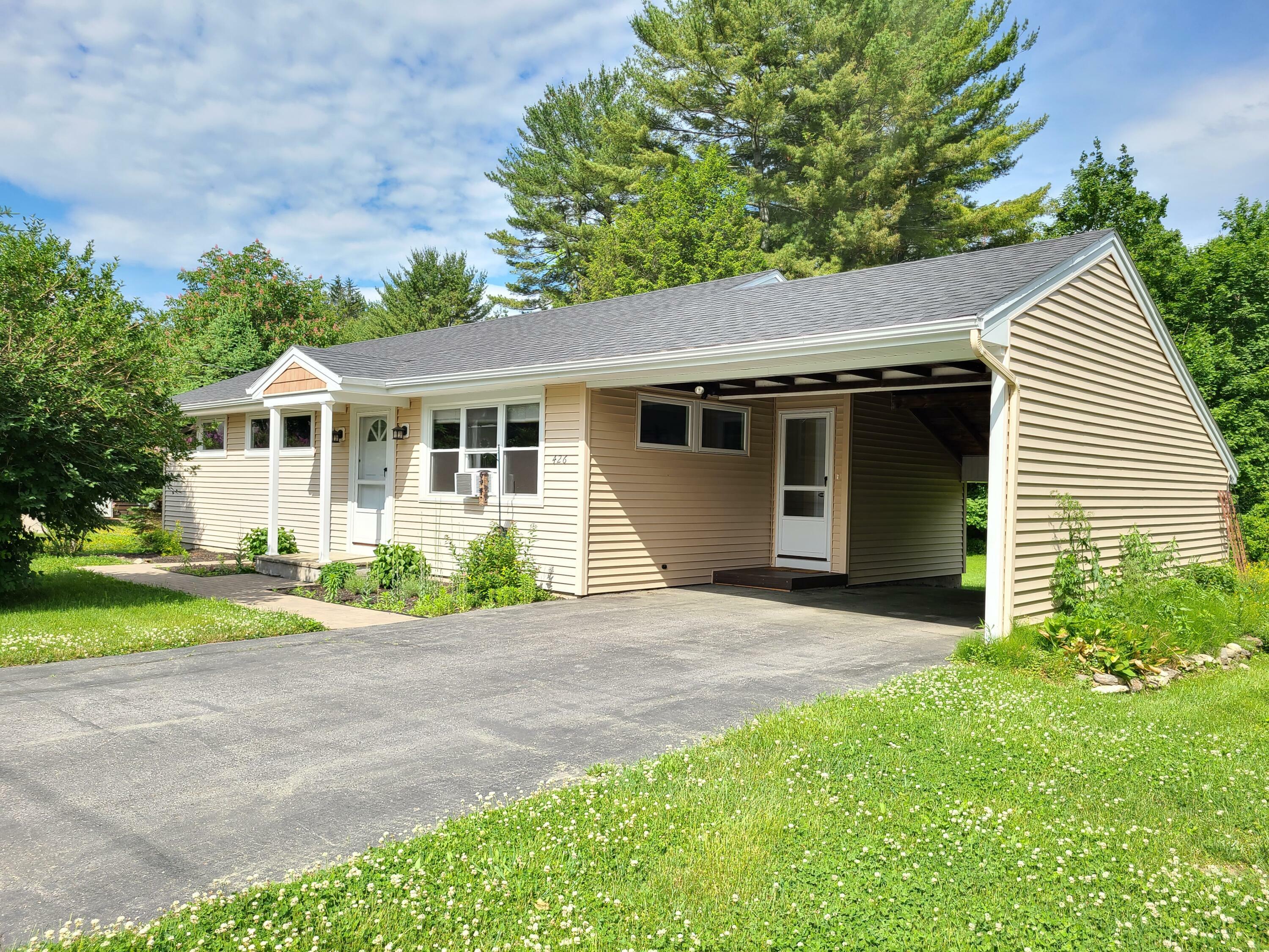 Property Photo: 426 East Avenue ME 04240