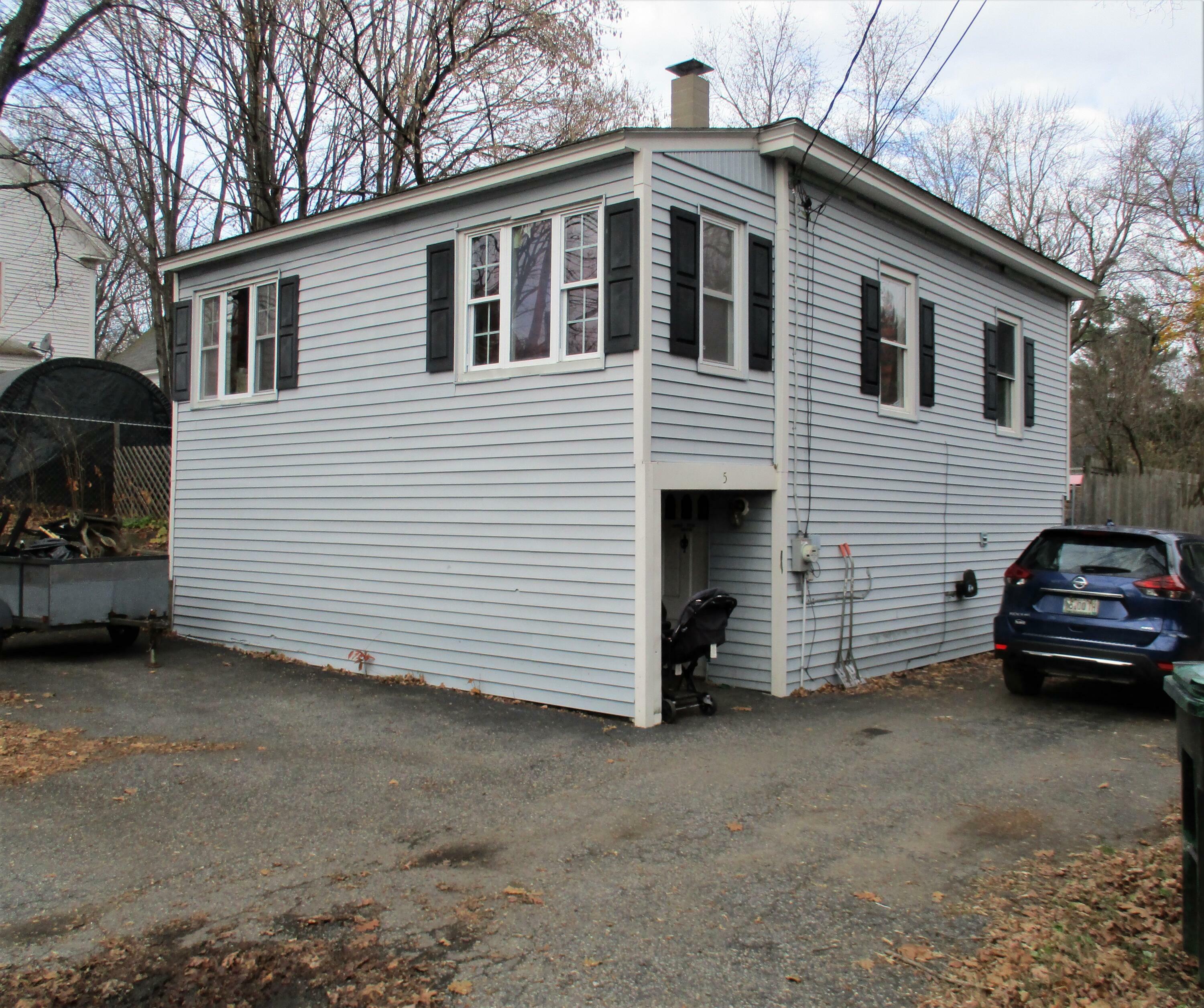 Property Photo: 5 Richard Court ME 04083