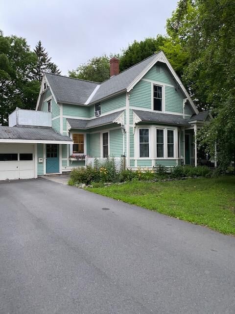 Property Photo:  211 Fourth Street  ME 04468 