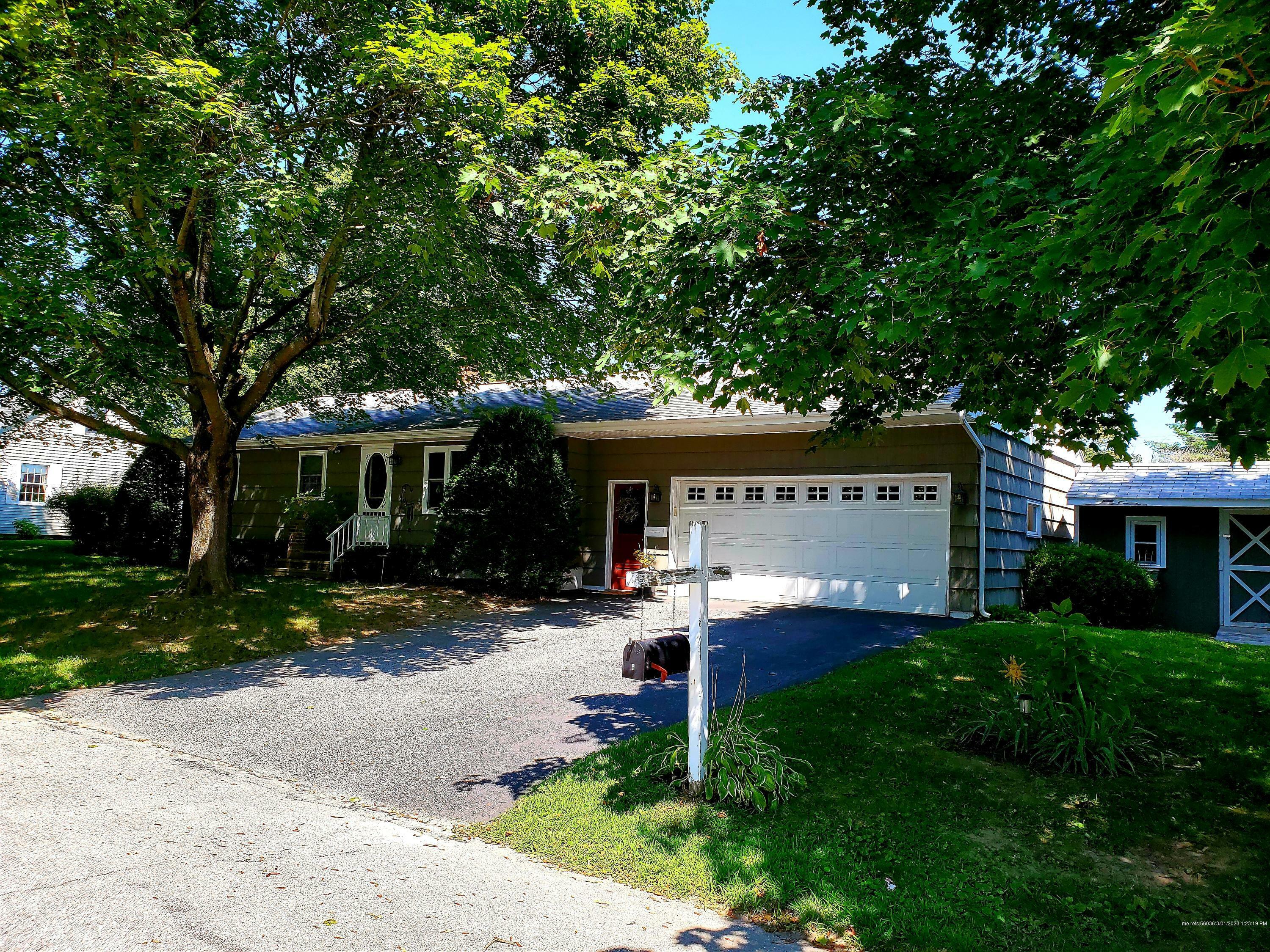Property Photo: 6 Donnelly Street ME 04240