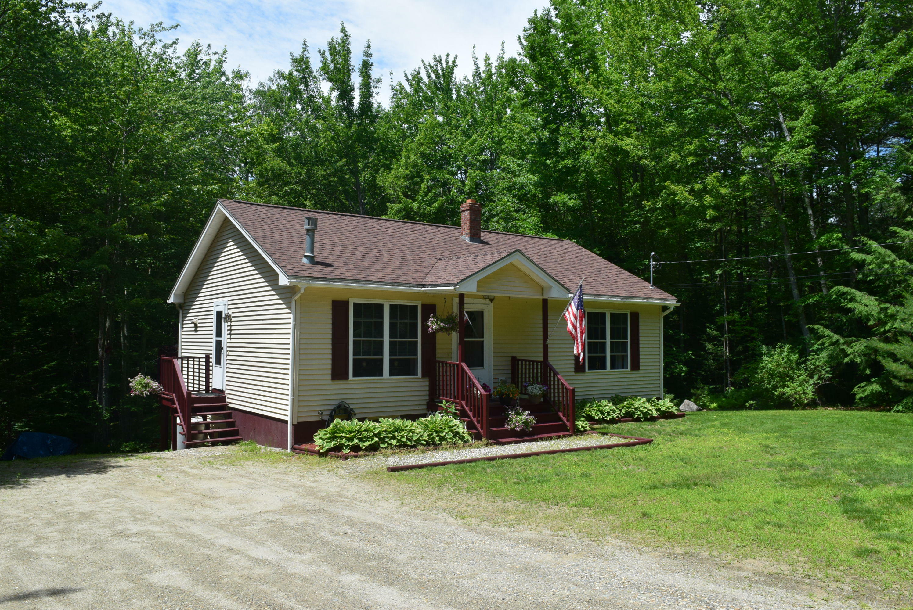 Property Photo: 31 Valentine Way ME 04236