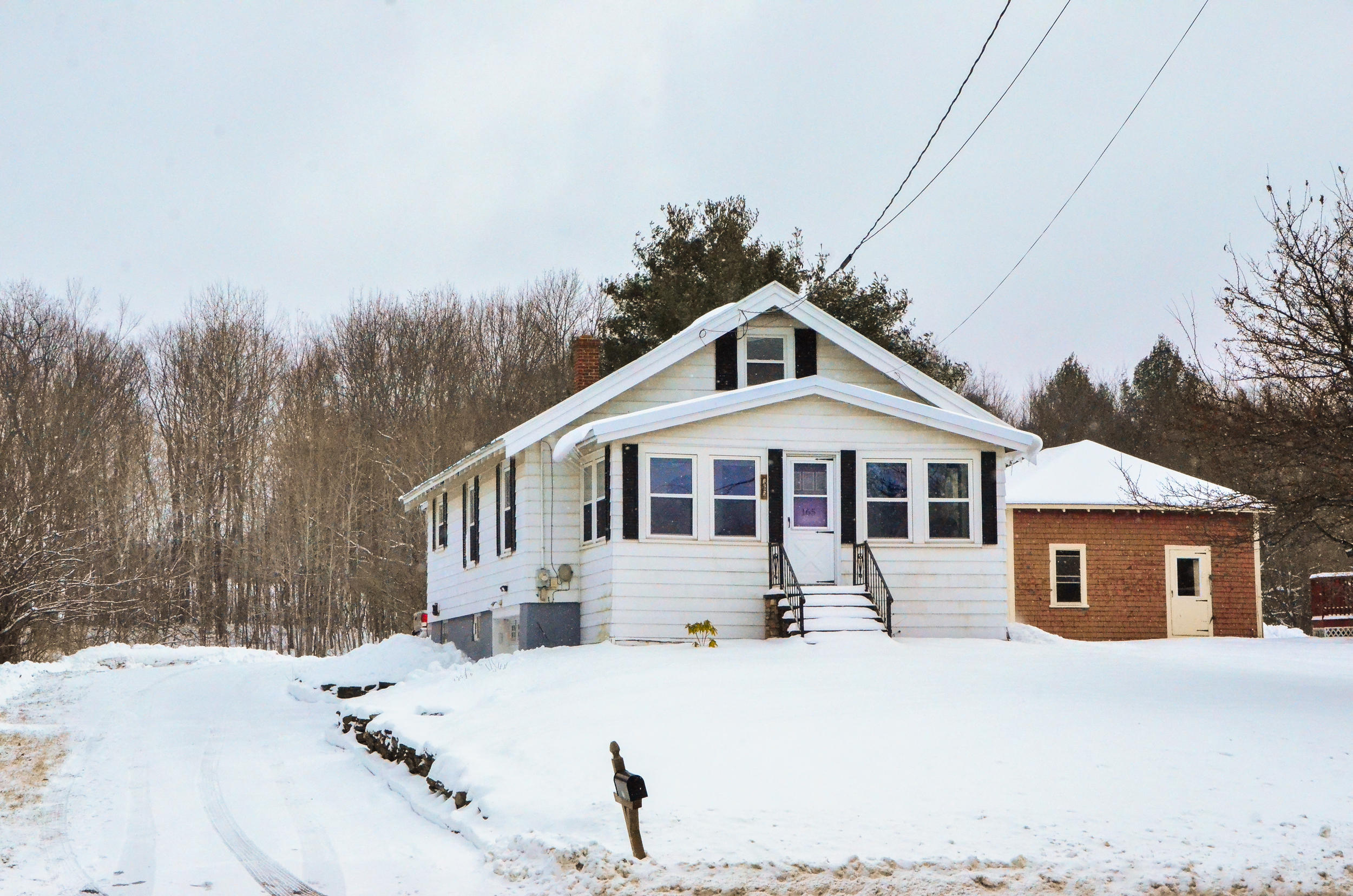Property Photo: 165 Hospital Street ME 04330