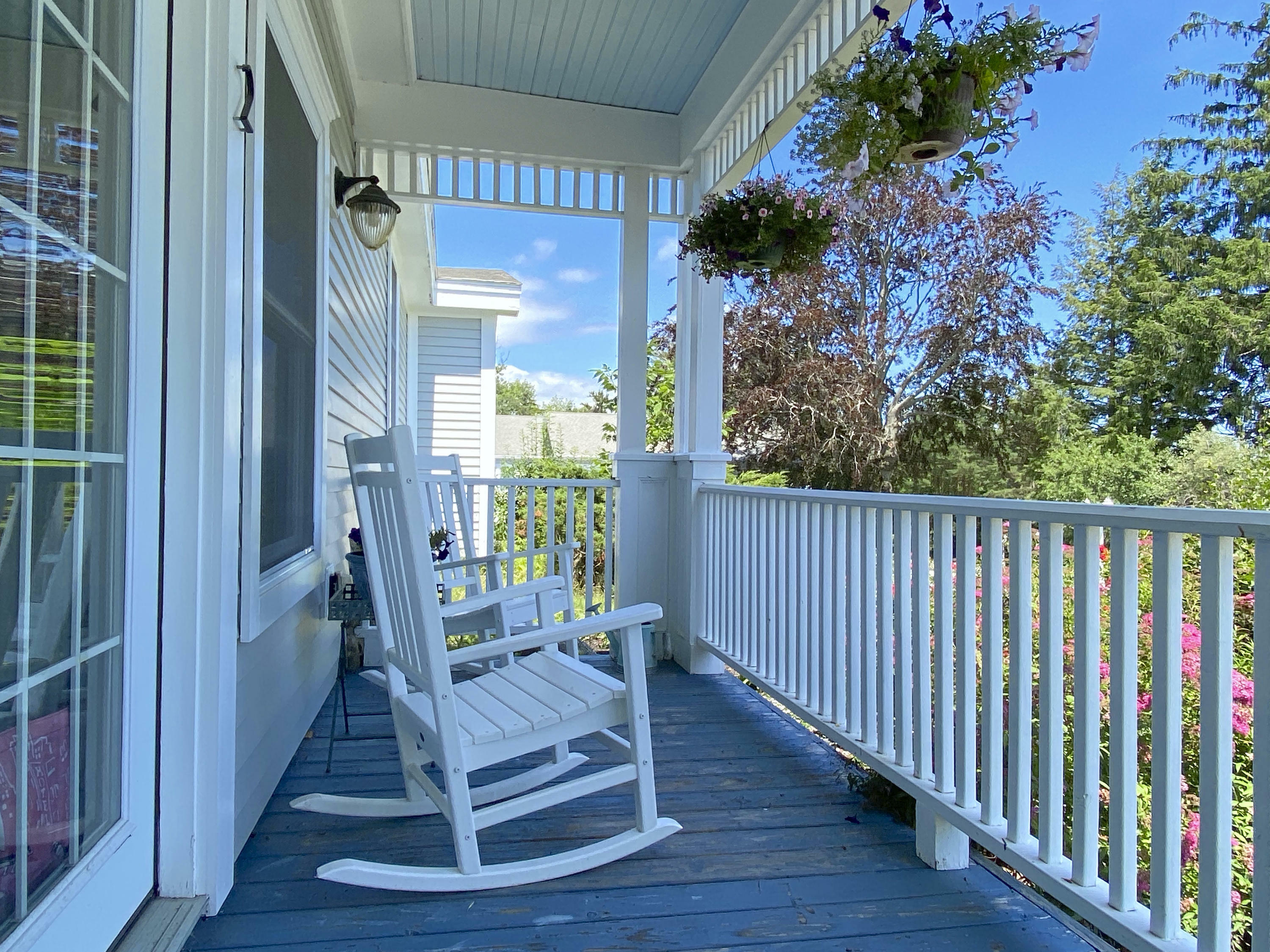 Property Photo: 2 Hilltop Drive 2 ME 04856