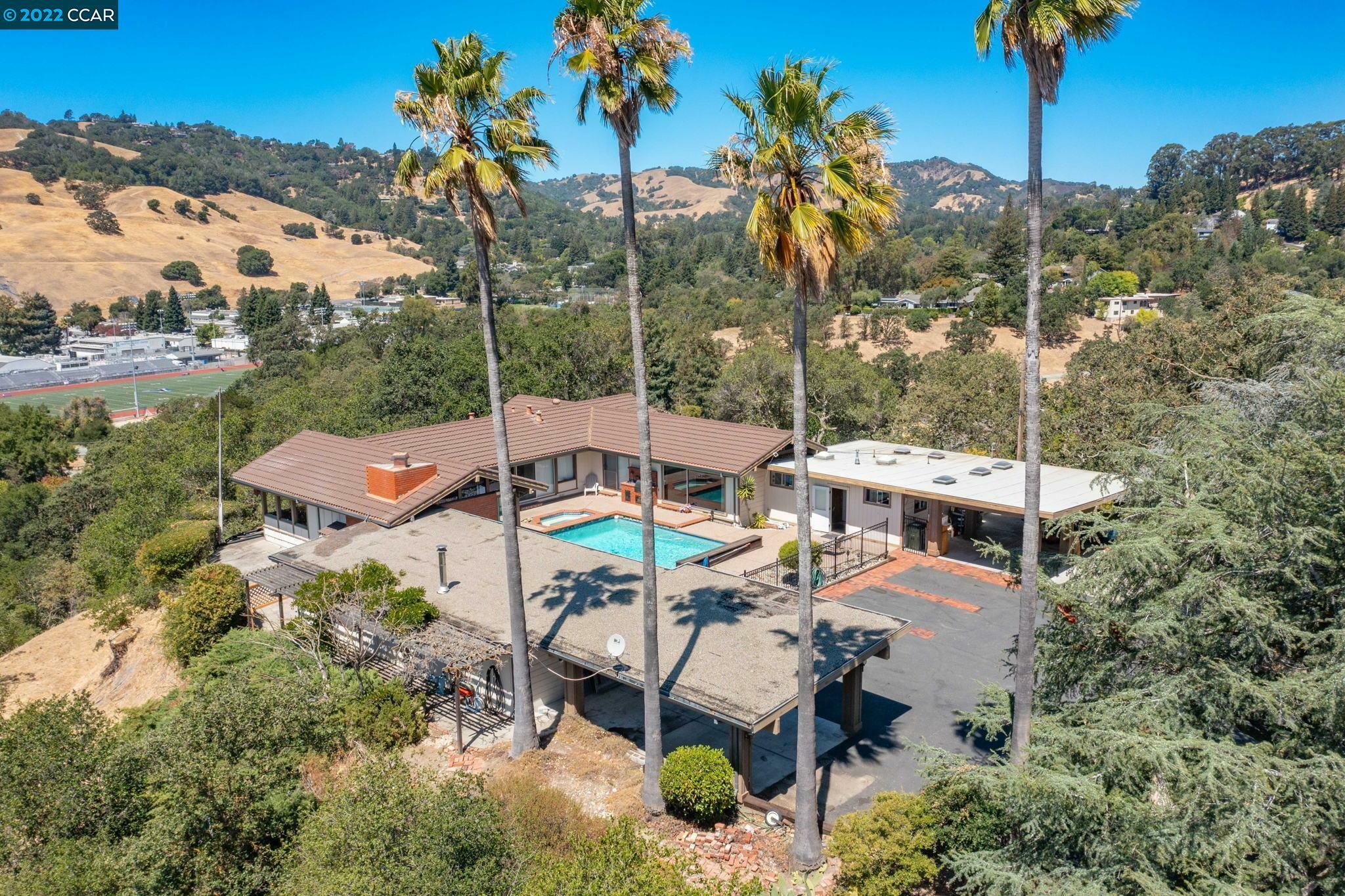 Property Photo: 3174 Sun Ridge Court CA 94549