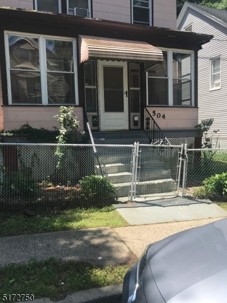 Property Photo:  504 Lincoln Pl  NJ 07050 