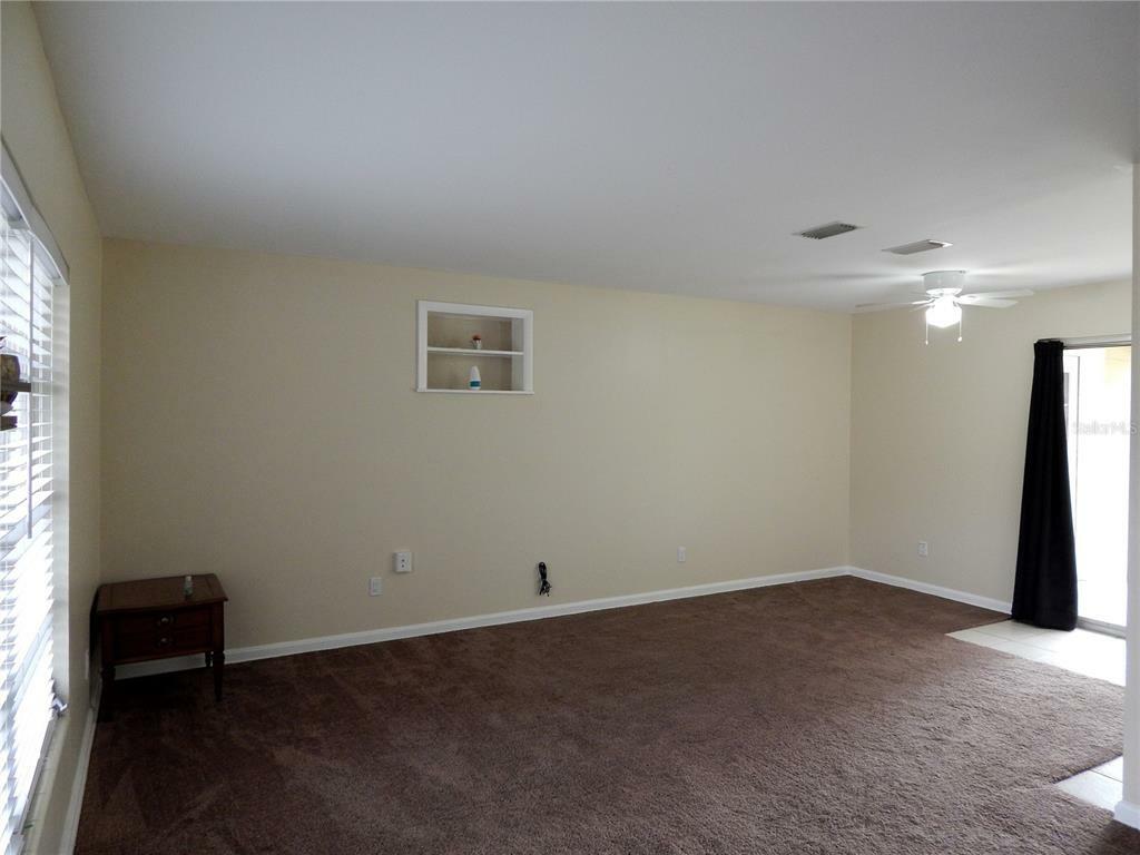 Property Photo:  427 SE Waldron Terrace  FL 32025 