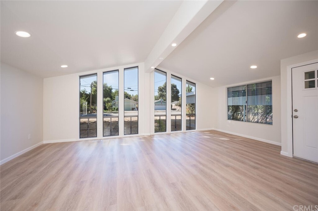 Property Photo:  22468 I Street  CA 93453 