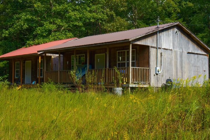 Property Photo:  16226 SR 50  TN 37301 