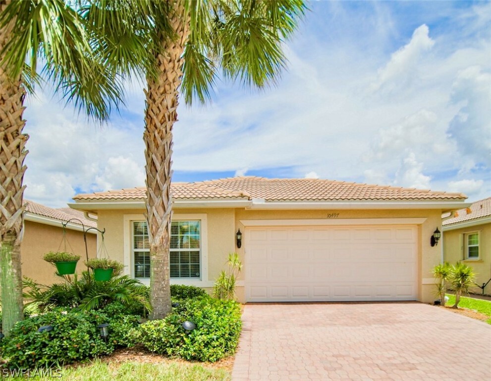 Property Photo:  10497 Carolina Willow Drive  FL 33913 