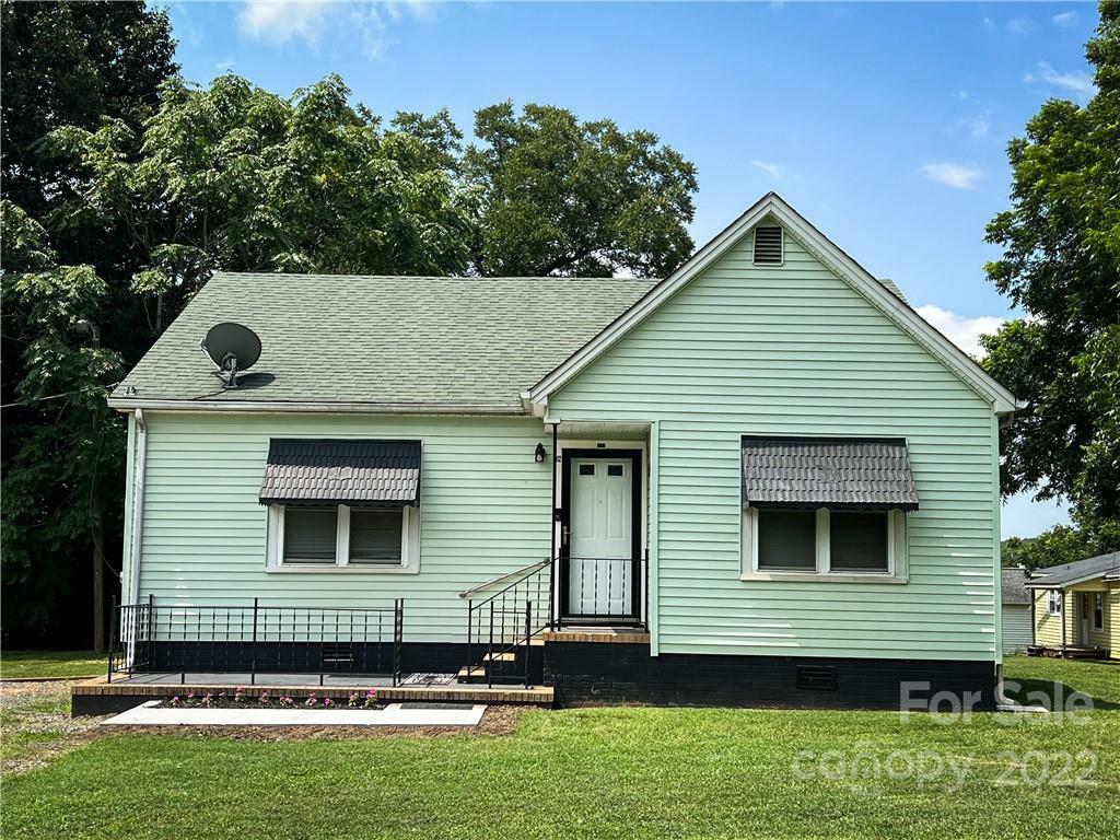 Property Photo:  102 Mason Street  NC 28012 