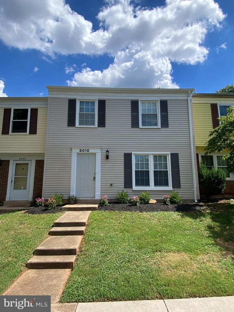 Property Photo: 9010 Miles Place VA 20110