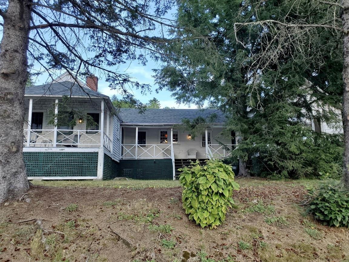 Property Photo: 2 Brooks Circle NH 03241