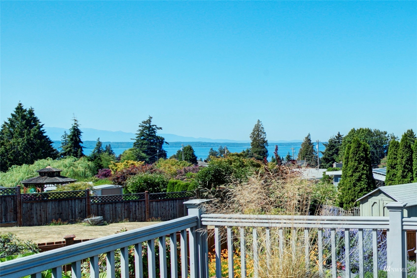 Property Photo: 957 Sprague Street WA 98020