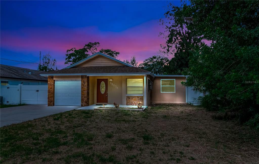 Property Photo: 13034 Clay Avenue FL 33773