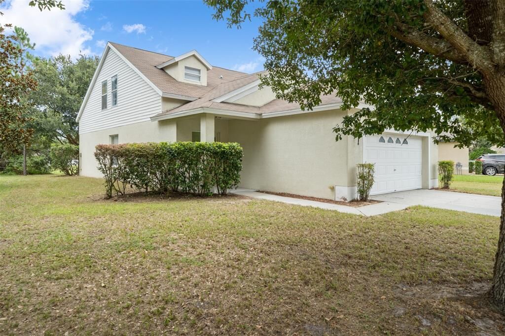 Property Photo:  8380 Silverbell Loop  FL 34613 