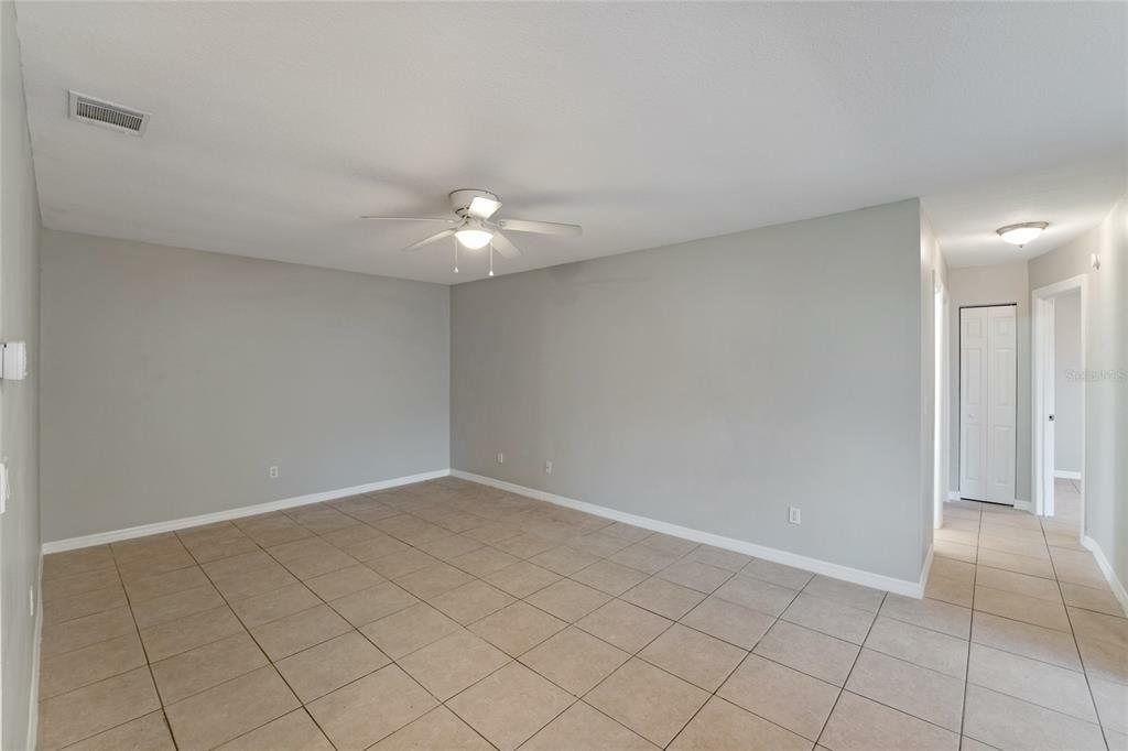 Property Photo:  1301 Pleasant Oak Lane  FL 32804 