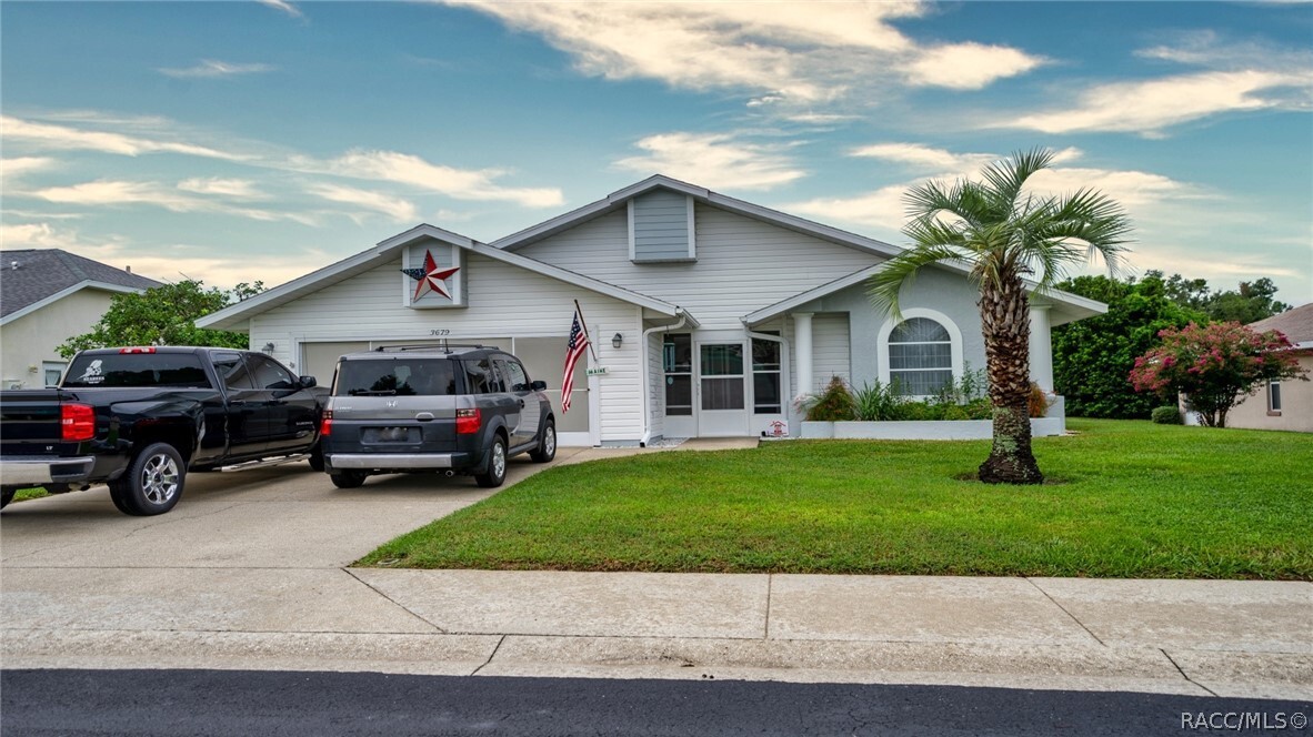 Property Photo: 3679 E Cove Park Trail FL 34442