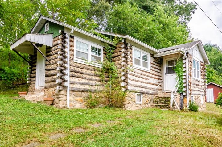 251 Scottdale Road  Canton NC 28716 photo