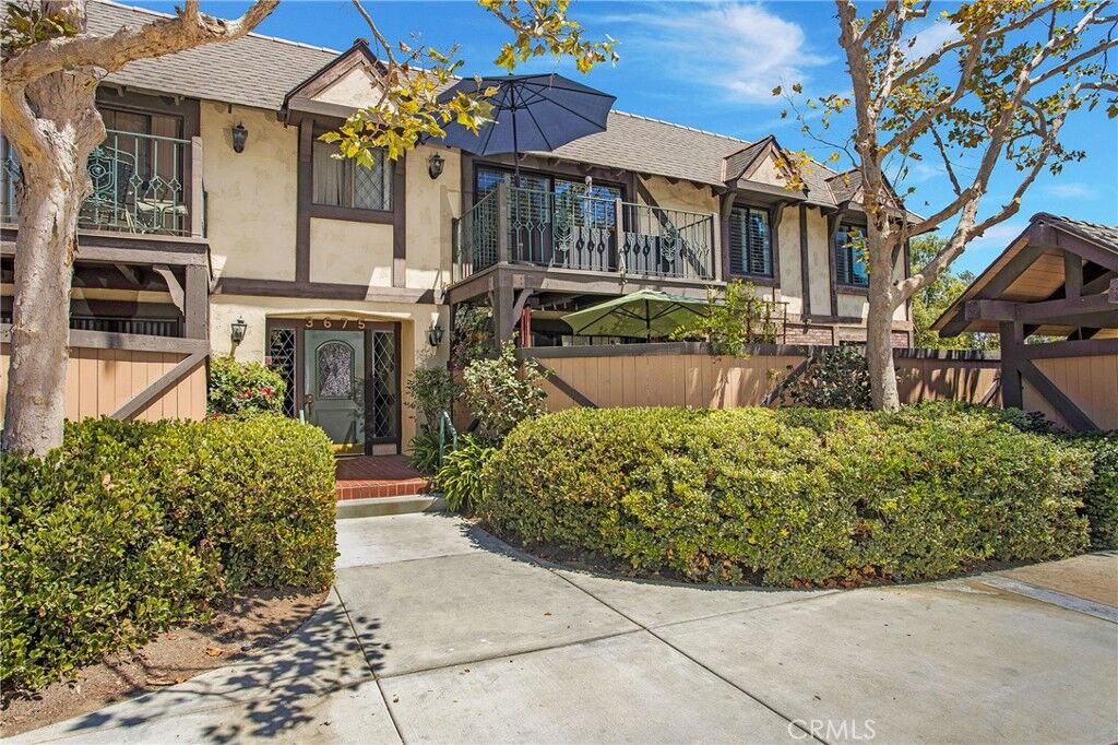 Property Photo:  3675 S Bear Street H  CA 92704 