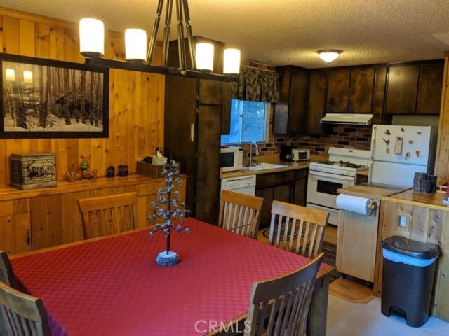 Property Photo: 26155 Boulder Lane CA 92391