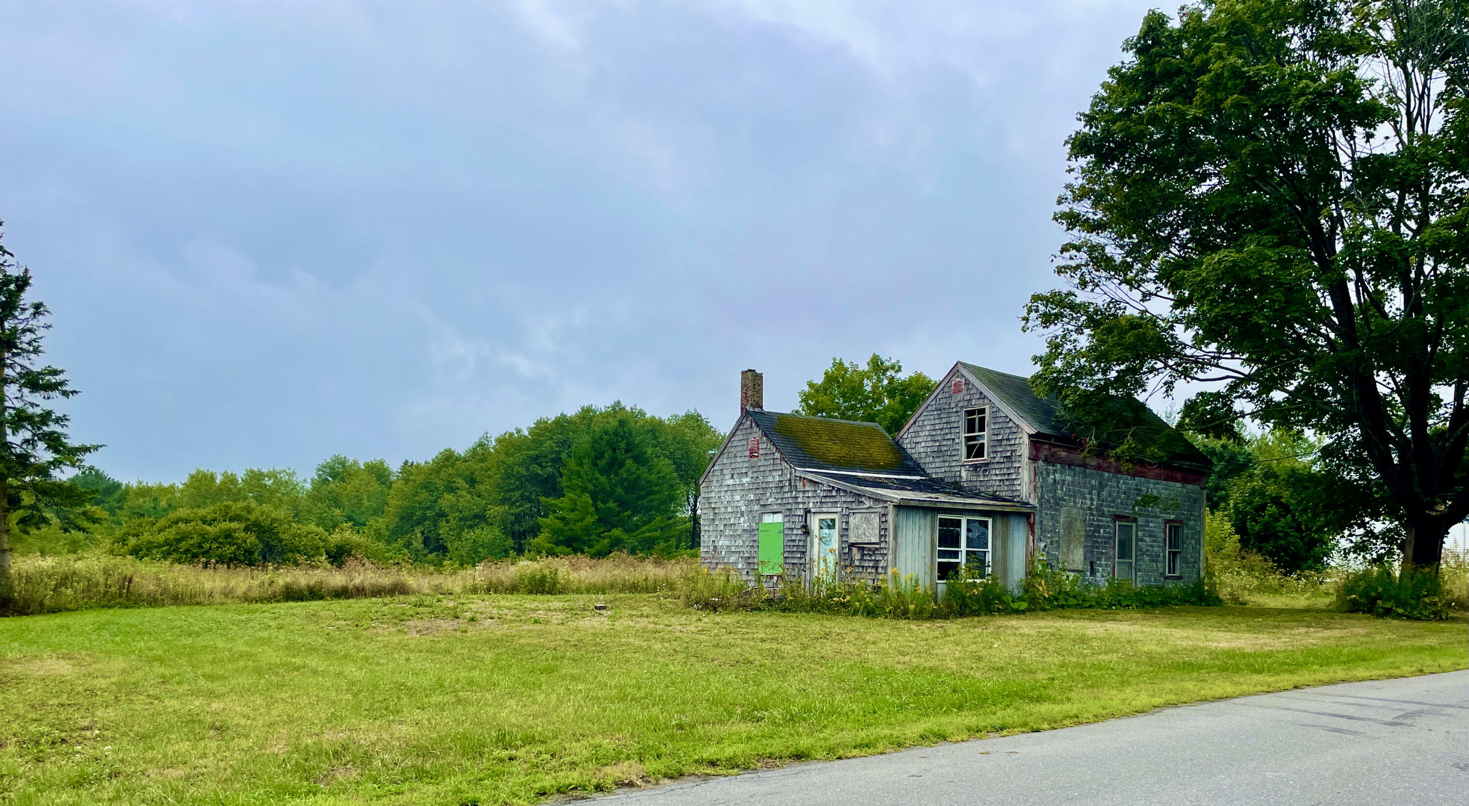 Property Photo: 398 Pleasant Street ME 04861