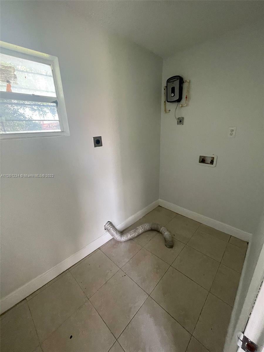 757 NW 95th Ter 759  Miami FL 33150 photo