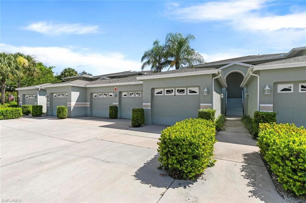 Property Photo:  845 New Waterford Dr Q-203  FL 34104 