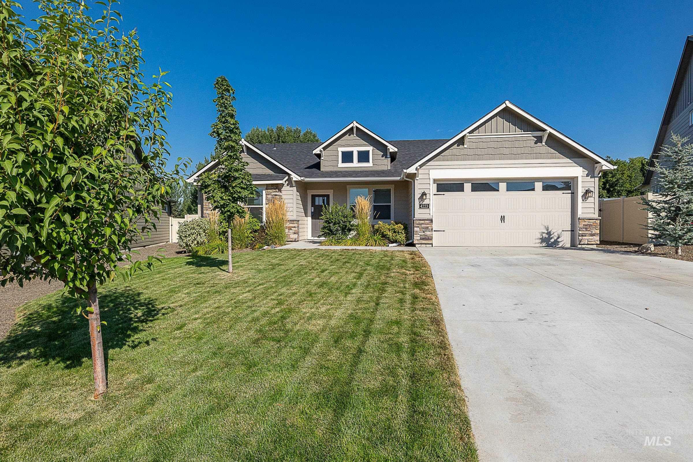 Property Photo:  4223 Silveroak Way  ID 83709 