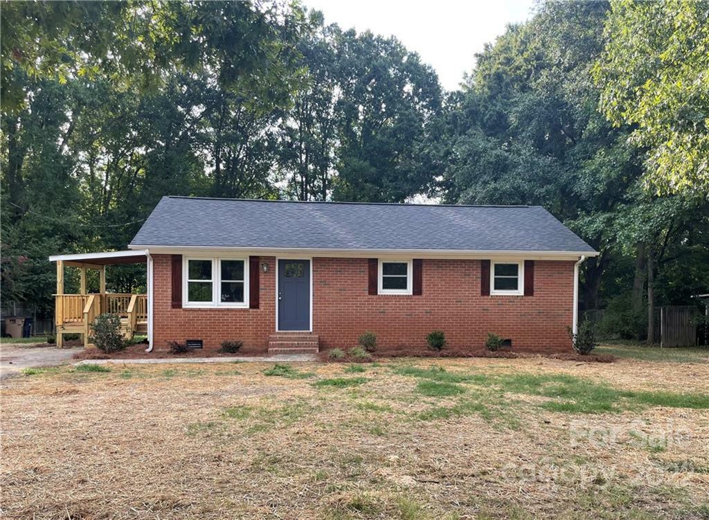 Property Photo: 333 Kennerly Drive NC 28079