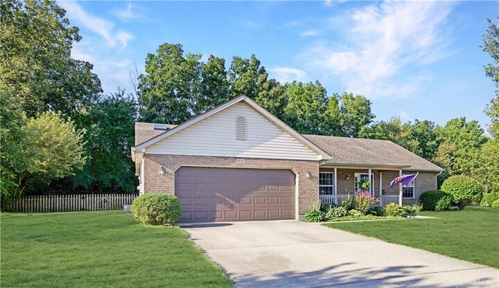 1020 Meadow Thrush Drive  Englewood OH 45315 photo