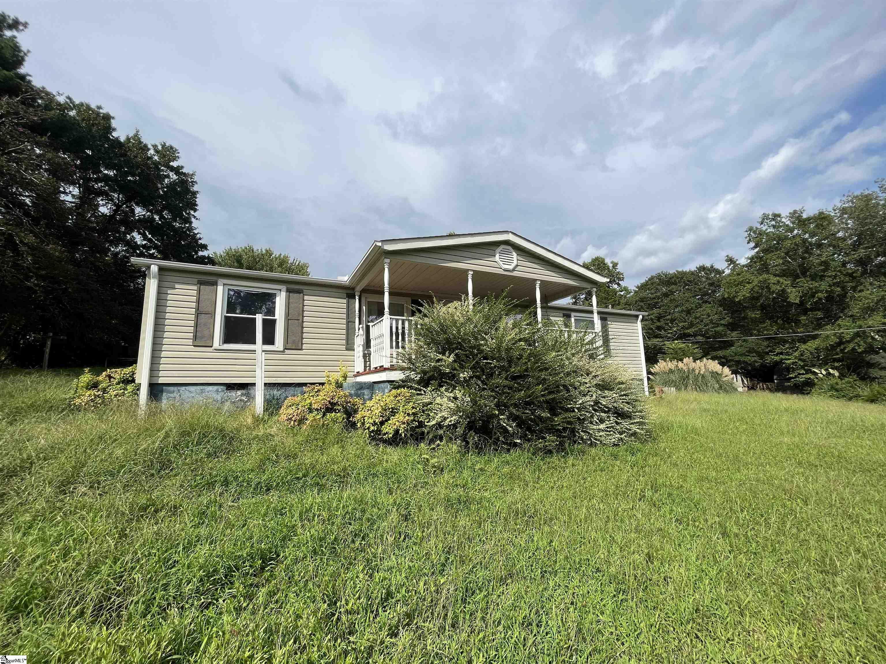 Property Photo:  111 Corner Wood Street  SC 29640 