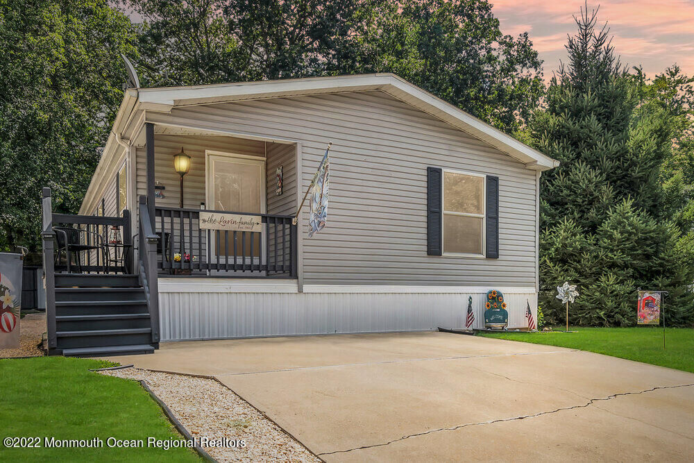 Property Photo: 38 Antonia Drive NJ 08527