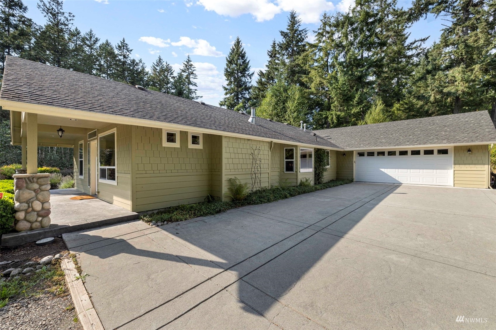 Property Photo:  6425 151st Street NW  WA 98332 