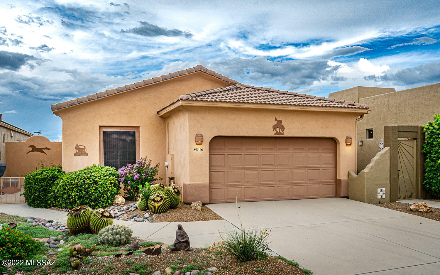 Property Photo:  2183 S Va Alonso  AZ 85614 