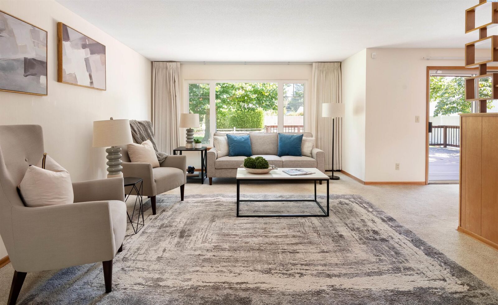 Property Photo: 2026 Howell Ave. WA 99354