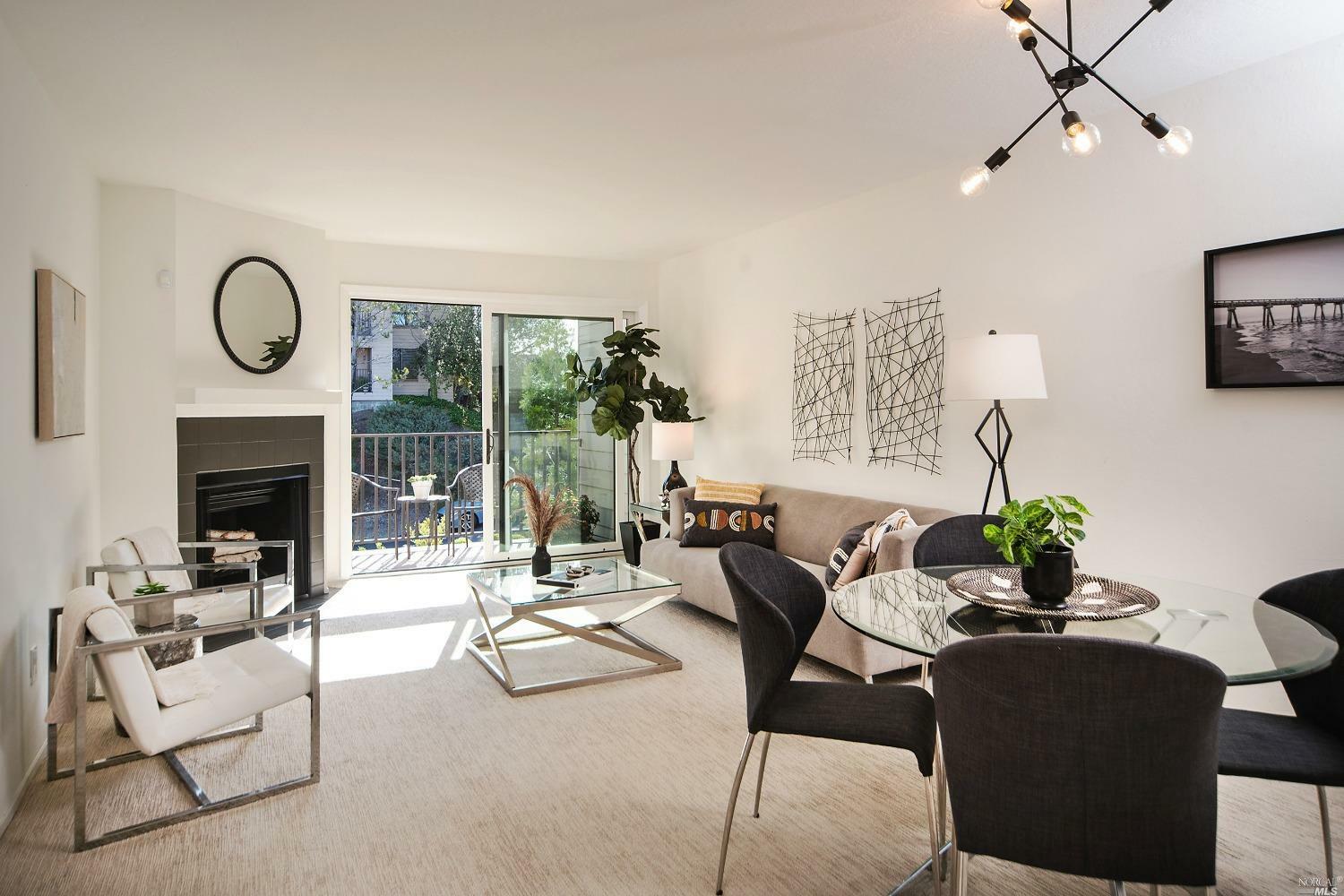 Property Photo:  804 Via Casitas  CA 94904 