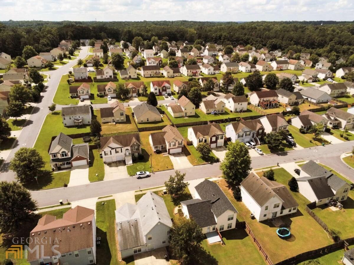 Property Photo: 3377 Waggoner Trail GA 30273