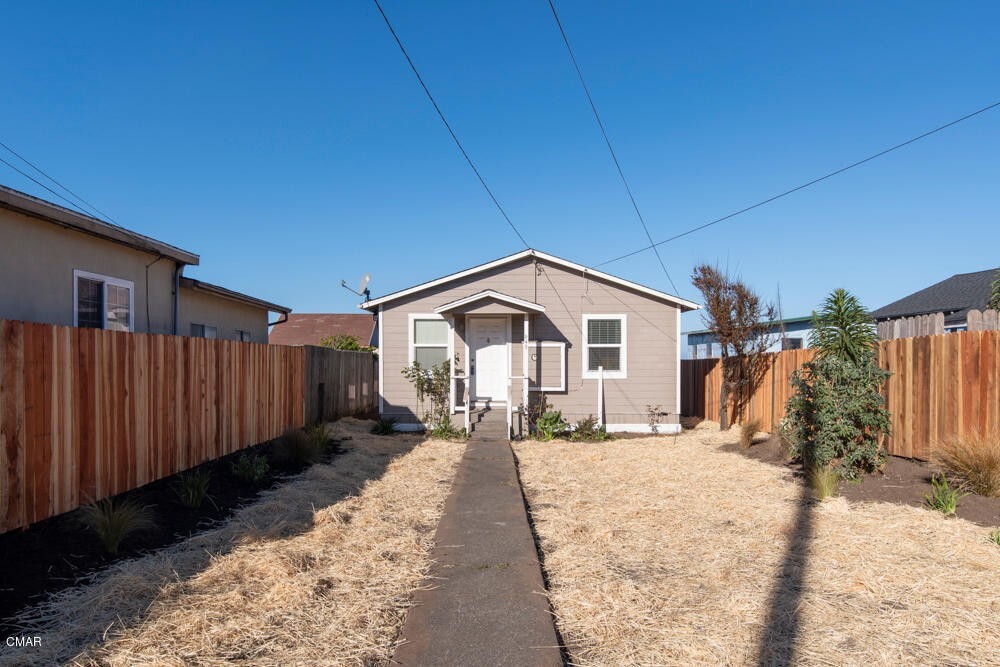 Property Photo: 643 West Street CA 95437