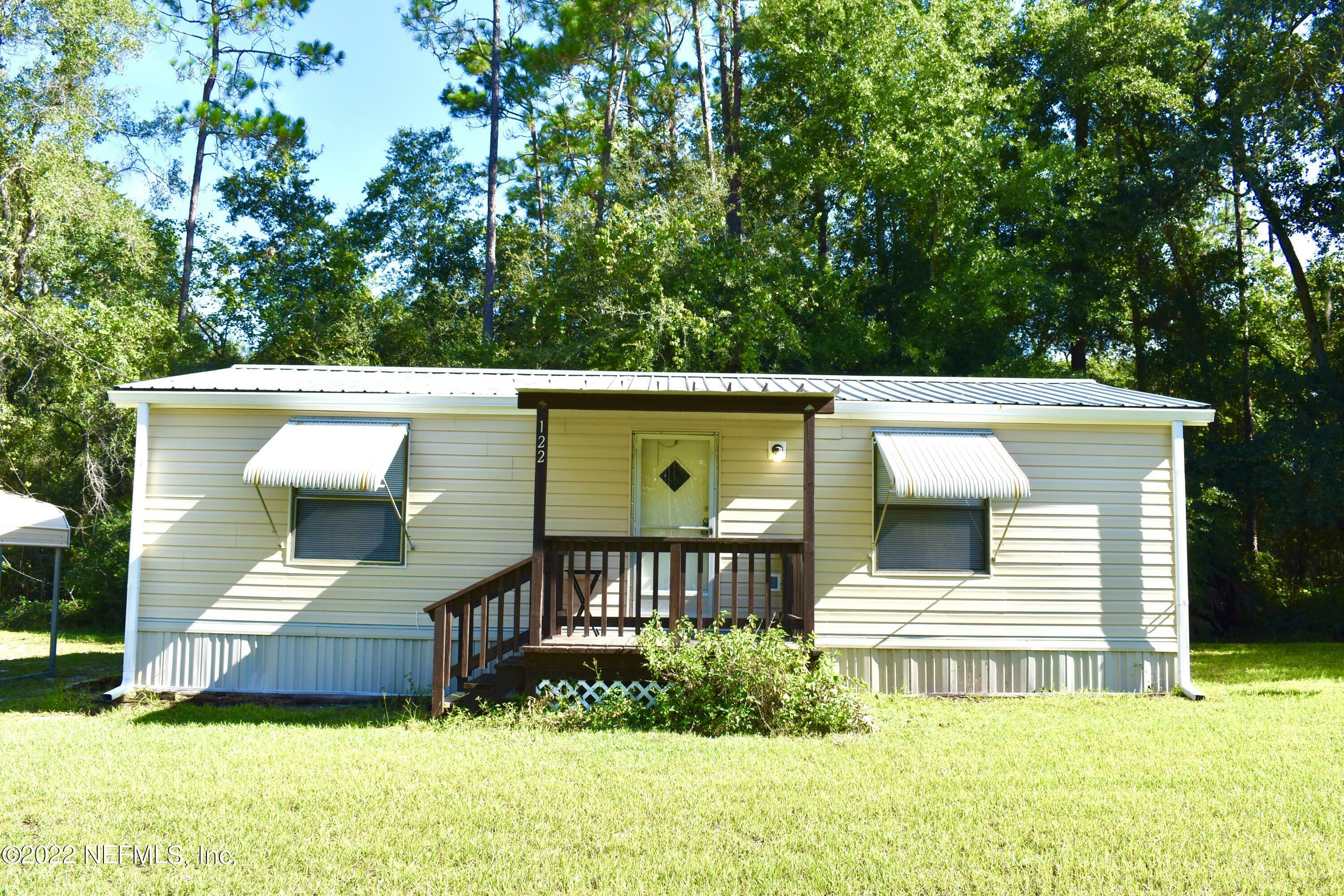 Property Photo:  122 Edwards  FL 32148 